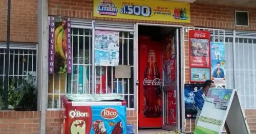 DONDE KARLA DONDE KARLA